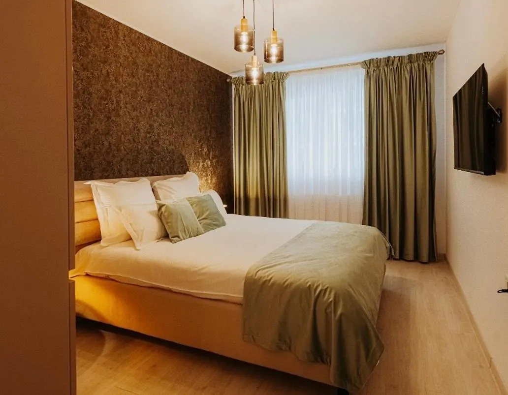 Mara Hils Apartment Bucharest